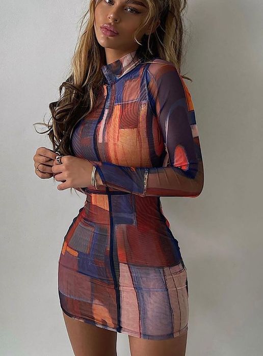 Парти рокля по тялото