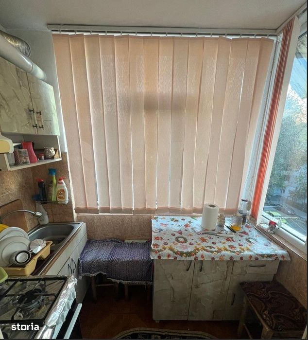 Ap 2 cam, CT Pvc, balcon, geam baie, Nicolina 1 strada Salciilor