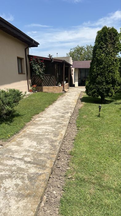 Casa de inchiriat - Com. Gherghita Jud Prahova