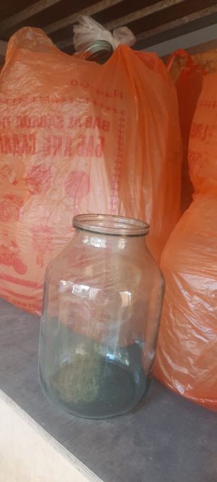 Банки ,3л ,2л, 1л, 500г.