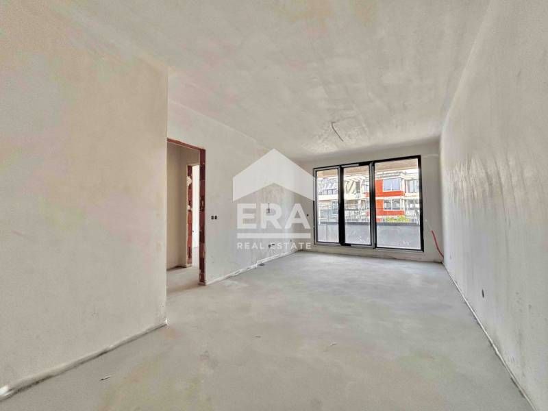 Продава се Тристаен апартамент в София, Кръстова вада - 103 кв.м за 2015 €/кв.м - Снимка #1