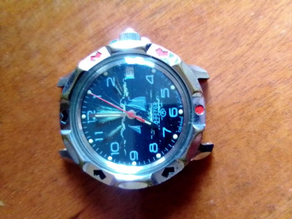 Часы на запчасти