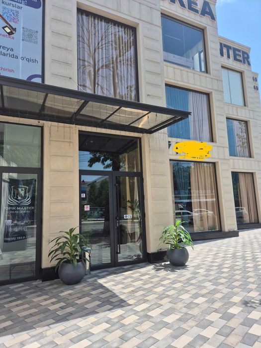 Продаётся готовый европейский  ресторан в площадью 632 кв.м