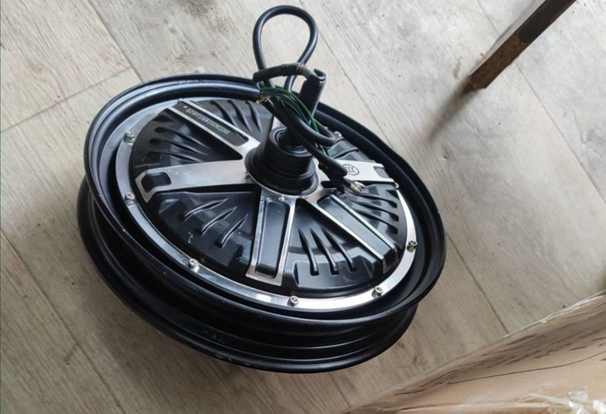 Запчасти для электроскутер