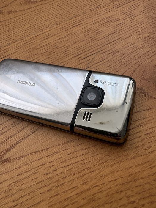 Nokia 6700 classic argintiu