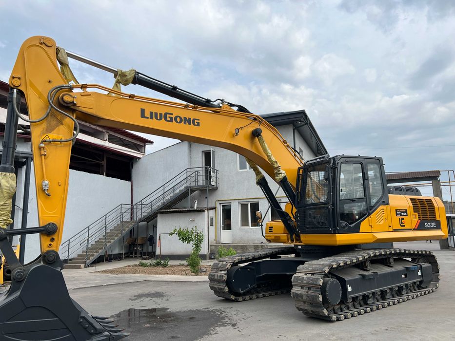 Ekskavator 33 tona mavjud, Liugong