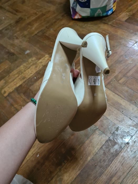 Pantofi cu toc din piele Nicolas