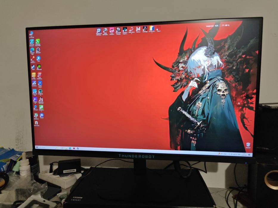 Монитор новый thunderobot 2к 210грц торга нет!
