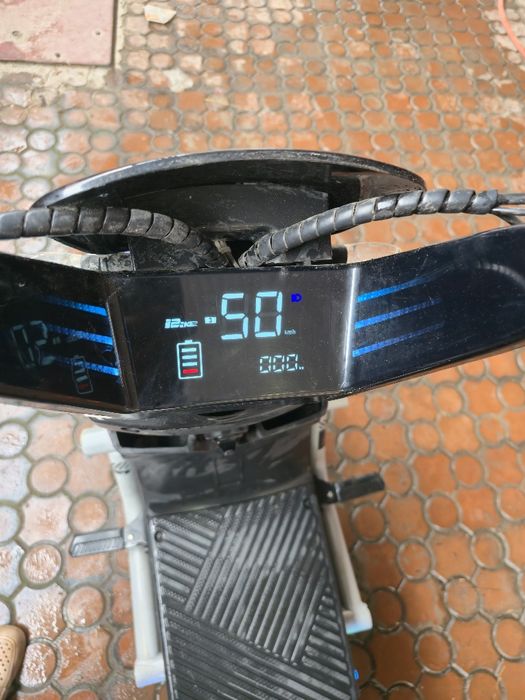 Срочно продам Электро Скутер