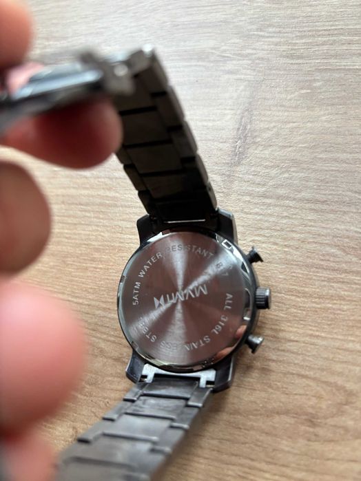 Ceas MVMT Chrono MC02-GUBL – Brățară metalică