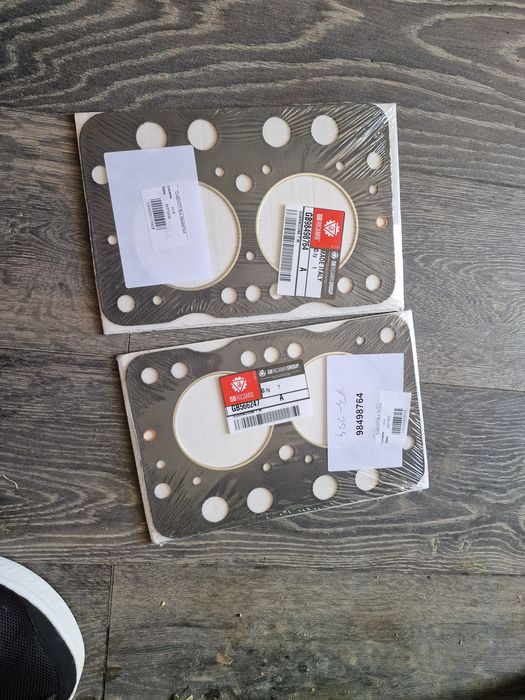 Garnitura chiulasa tractor fiat 211, 215, pe original fiat import ital