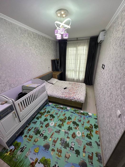 Сдается кукртира от хозяев 2 комнаты новостройка Кадышева конечка