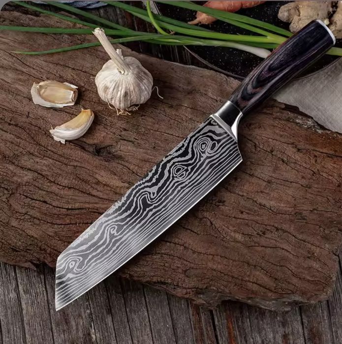 Професионален Кухненски Нож Santoku Сантоку - Японски закалена стомана