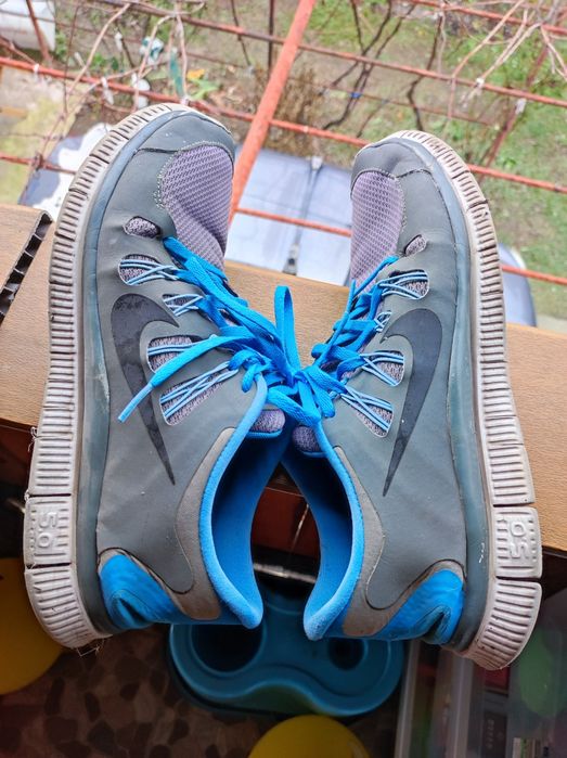 Adidasi nike free 5 45