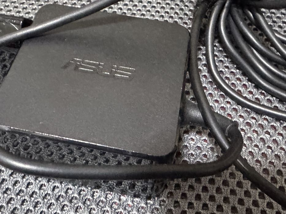 Incarcator Laptop Asus AD2066020 19V 2.37A 45W