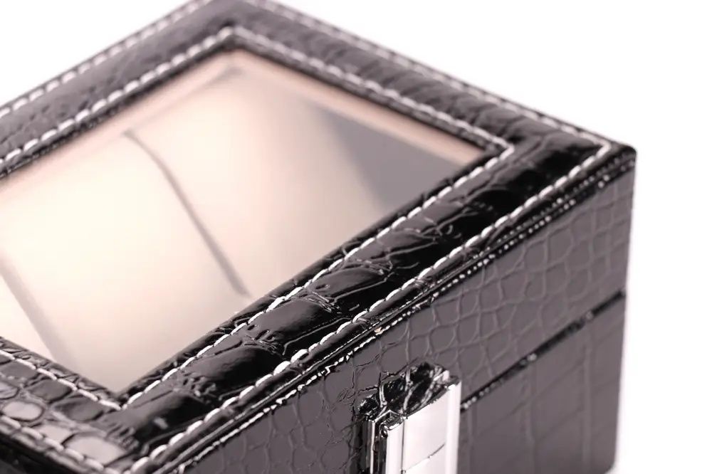 Шкатулка для часов и украшений