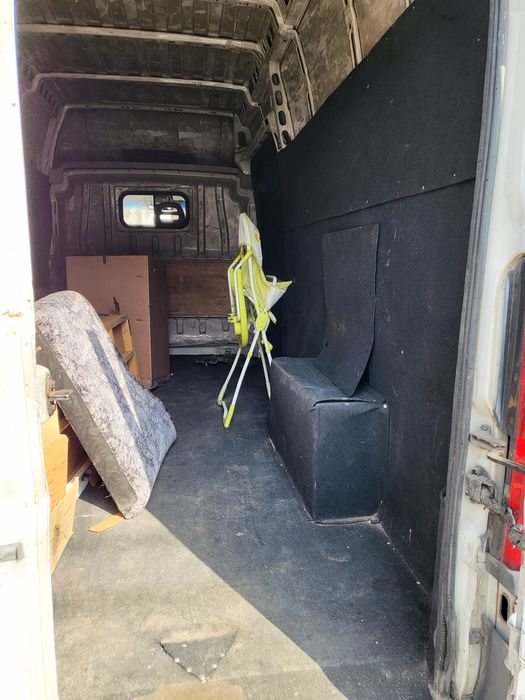 Debarasari case curti garaje apartamente. Eliberam spatii. Transport