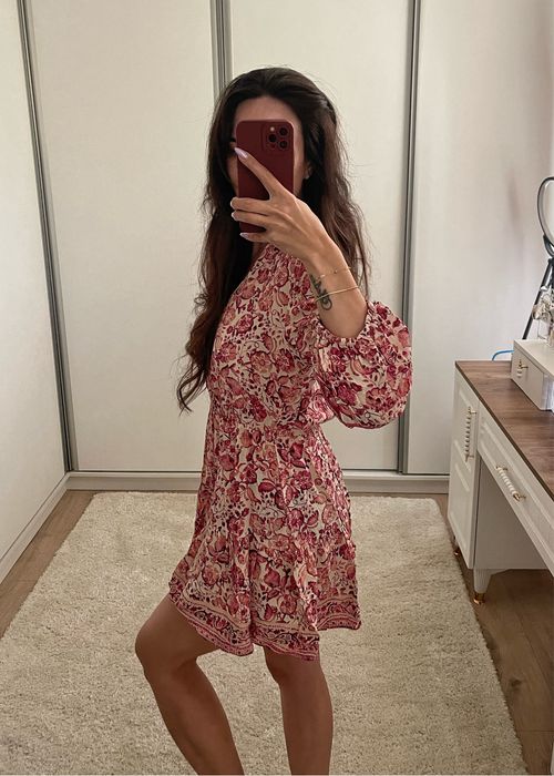 Рокля на цветя Zara