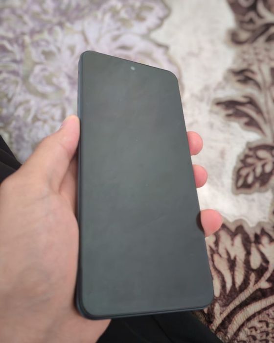 Продам телефон vivo Y19s