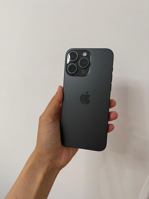 iPhone 15 про мах