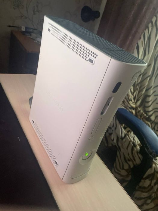 Xbox 360 fat не шитый