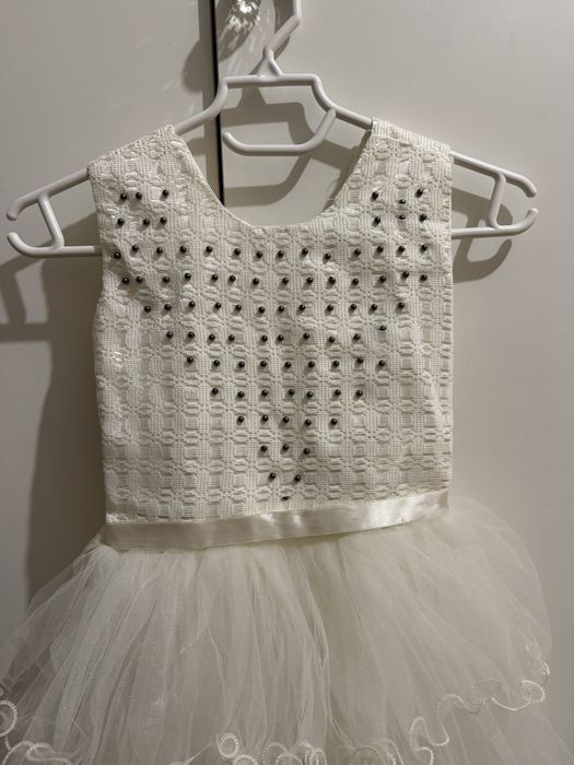 Платье на девочку