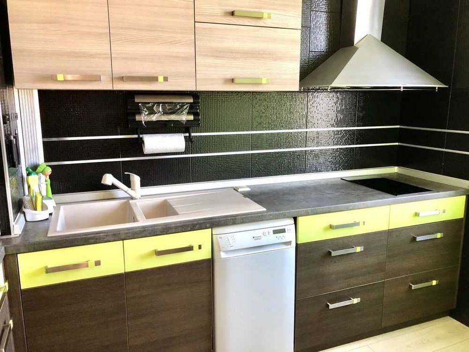 Дава се под наем Двустаен апартамент в Бургас, Възраждане - 70 кв.м за 357 € - Снимка #7