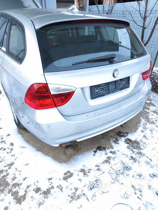 Vând faruri xenon BMW e90, e91 nonfacelit