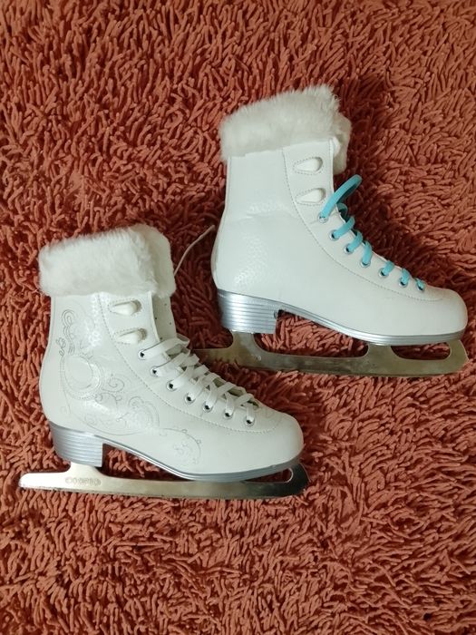 Коньки женские 36