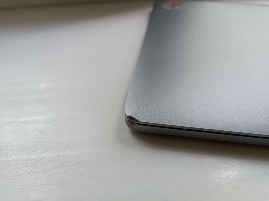 MacBook Pro 13-inch, 2017, i5/16/512