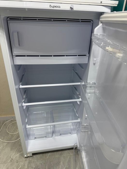 Холодильник новый
