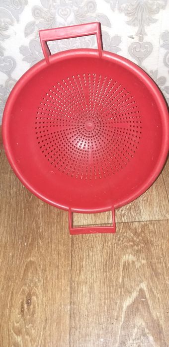 Кастрюля Ссср б/у 50 тыс эмалированная