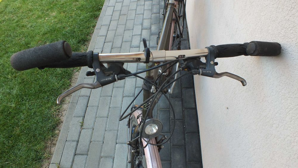 Bicicleta barbati ENIK, roti 28x1,50, schimbatoare SHIMANO, 21 viteze.