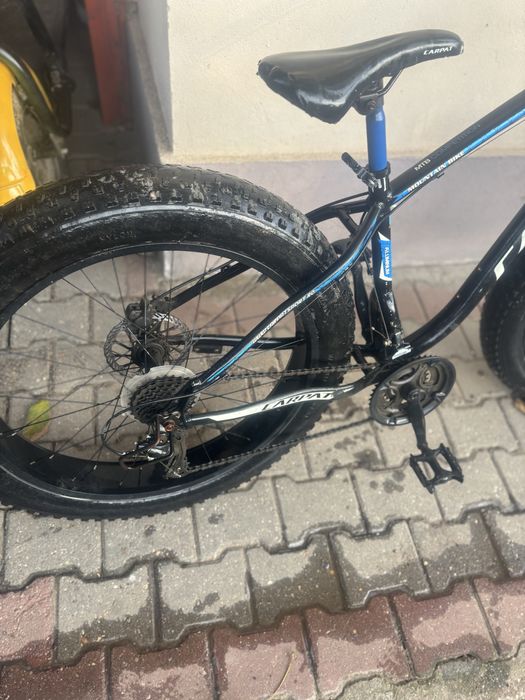 Vand bicicleta cu roti groase carpat
