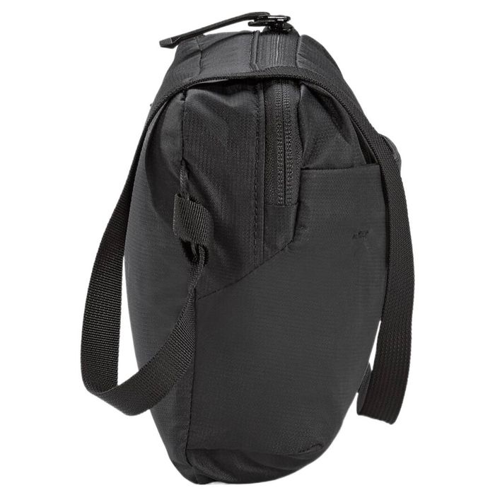 Сумка arcteryx новый и б/у