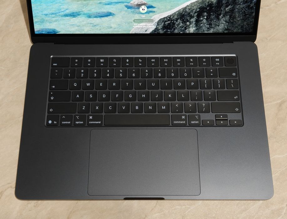 MacBook Air 15 M5 24/1TB 100%