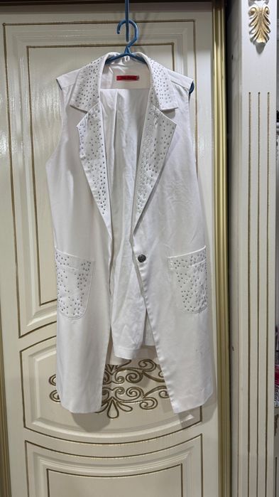 Әдемі таза киімдер