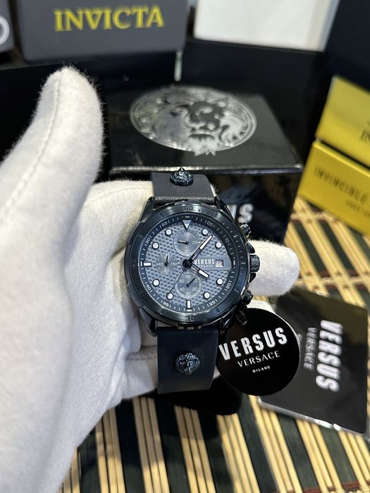 Мъжки часовник VERSUS VSPLP0319