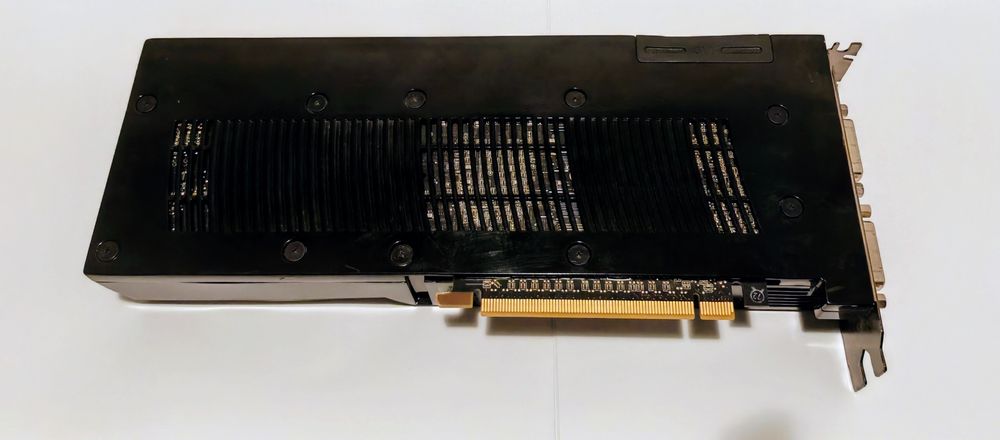 Placa Video nVidia GTX 260 896MB 448 bit GDDR3