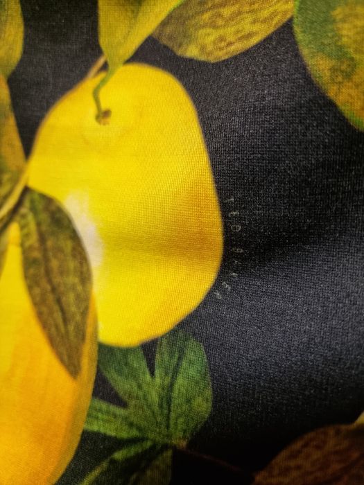 Дамски топ с паднали рамена с десен на лимони - Ted Baker