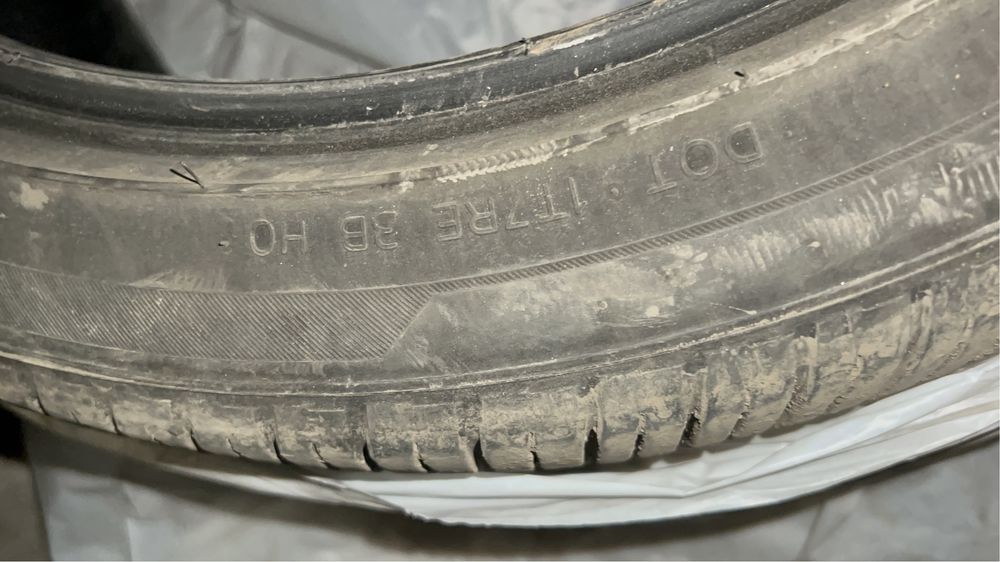 Комплект летних шин 235/40/R18