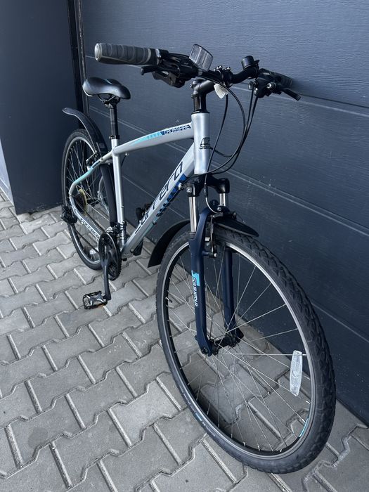 Градски велосипед Carrera Crossfire 28” 3х7 L”