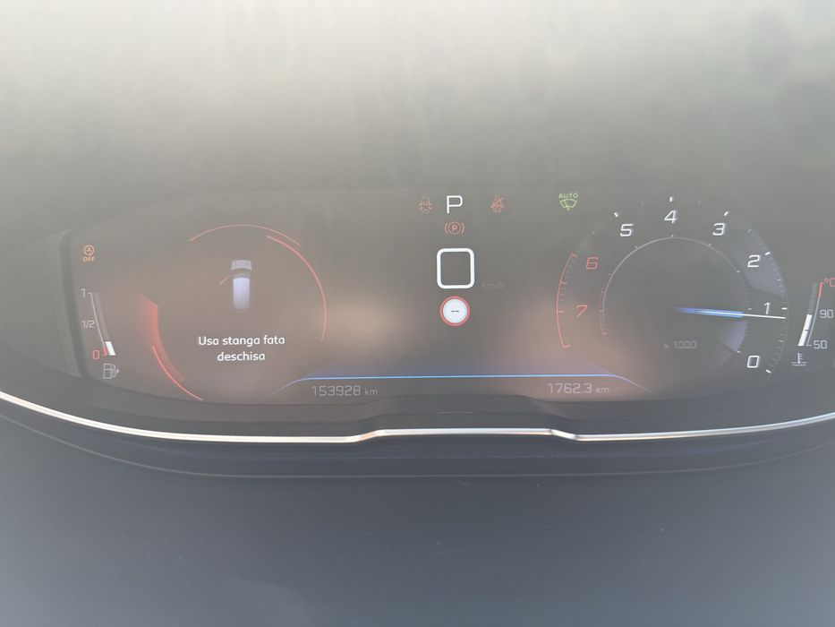 vand peugeot 3008 in stare perfecta