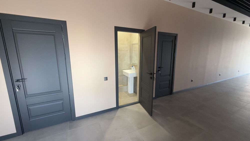 Офисное помещение 210 м² на Дархане • Новый ремонт • Парковка