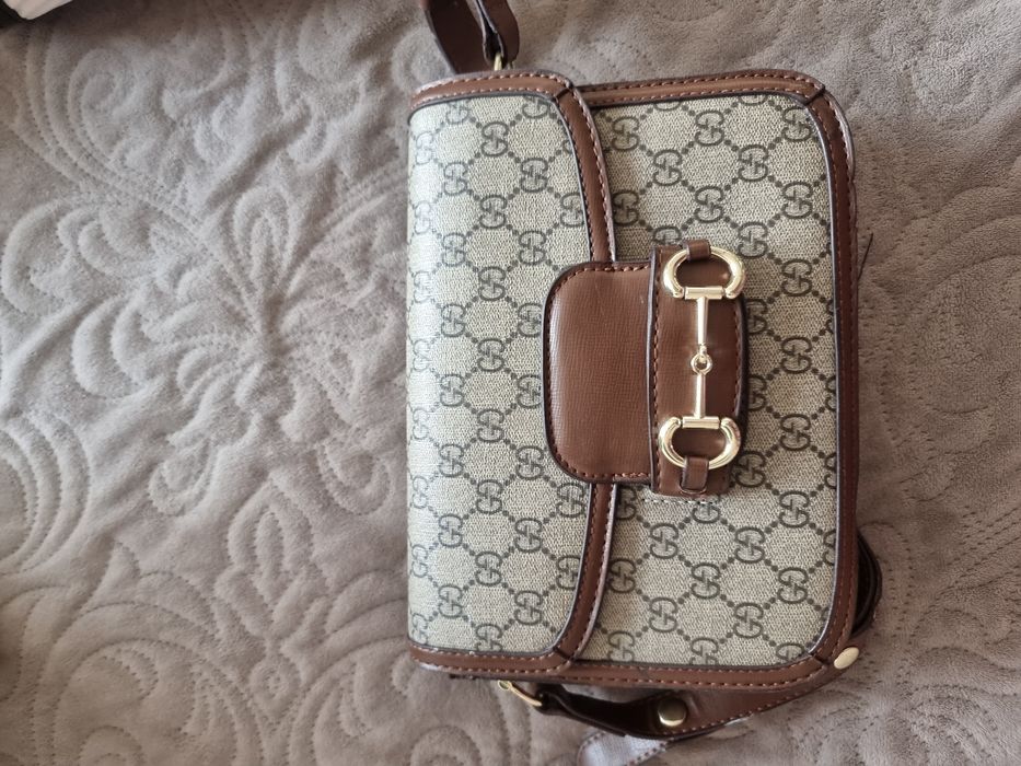 Продам женские сумки