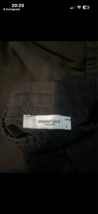 Pantaloni scurti essentials