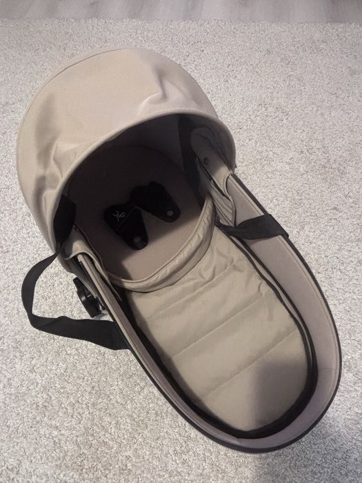 Landou Babyzen YOYO2 + umbrela + plasa anti insecte