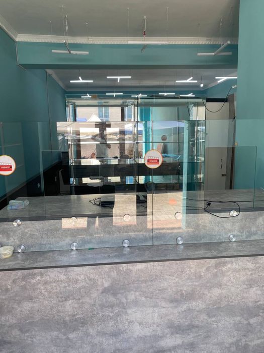 Продается мебель предназначенная для аптеки