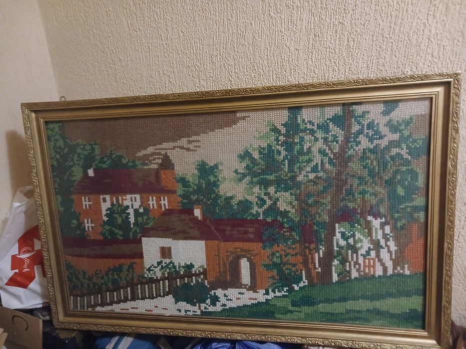 Продавам гоблен 100 на 60см