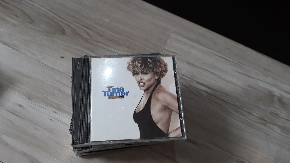 Оригинални дискове с музика